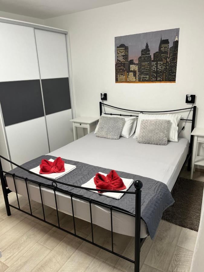 Apartments Logos Trogir Exterior photo